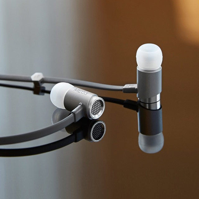 אוזניות in-ear