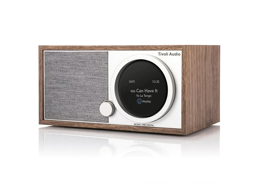 Tivoli Model One Digital (Gen. 2) : רדיו FM, בלוטות׳, WiFi, Chromecast, Air Play2, AUX, שעון ושלט
