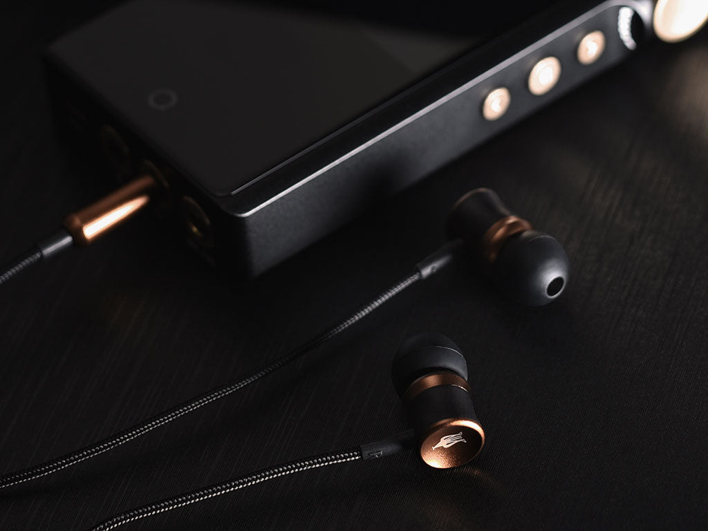 Meze Audio 12 Classics V2 : אוזניות In-Ear
