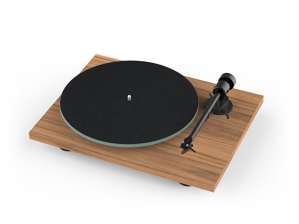 Pro-Ject T1 BT : פטיפון ידני עם קדם מגבר ומשדר בלוטות׳