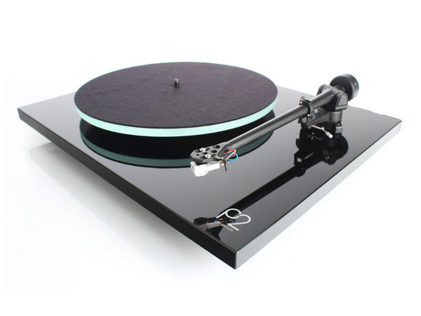 REGA PLANAR 2 PL2 : פטיפון